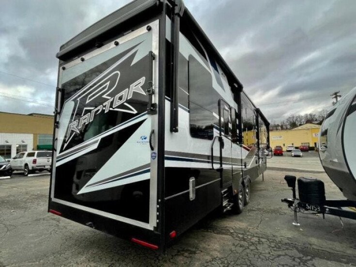 Thumbnail Photo undefined for New 2023 Keystone Raptor 356